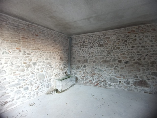costruzione muri con pietre di recupero